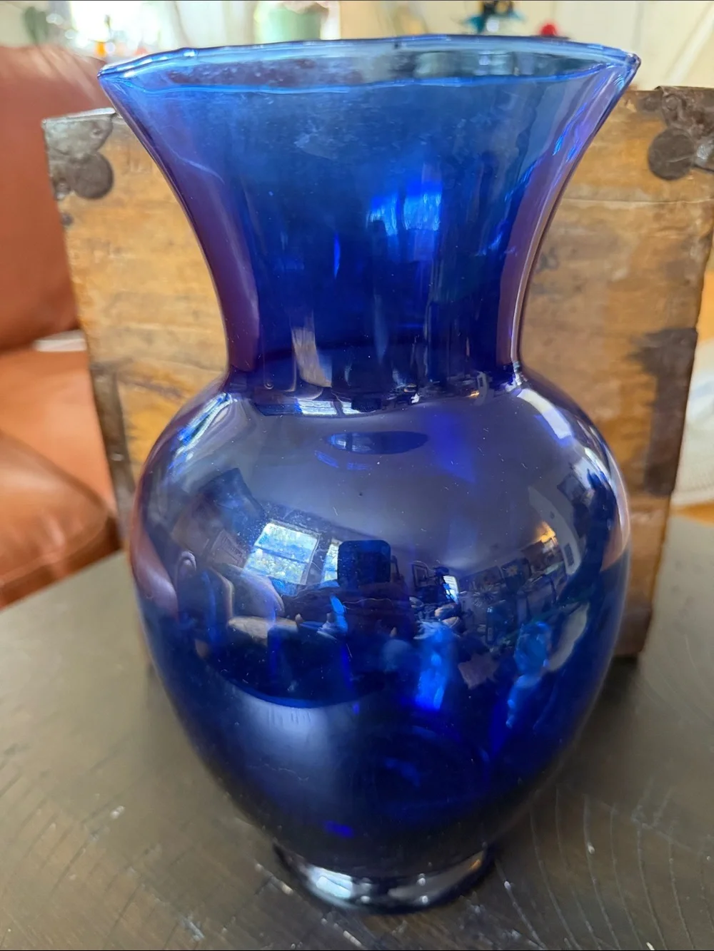 Cobalt Blue Vintage Indiana Glass Vase - sturdy, great shape!